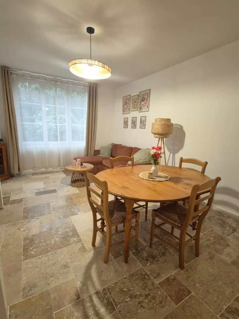 salle 2 gite gelainville